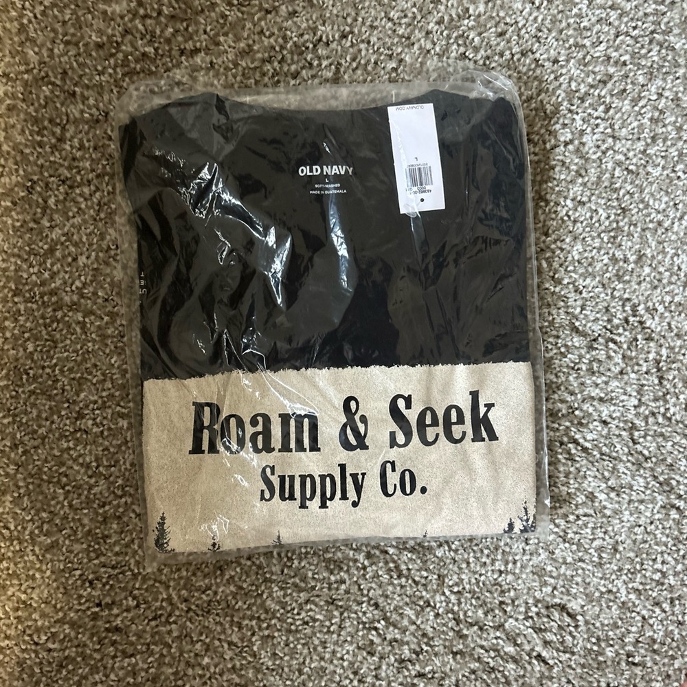 Old Navy Black Pullover